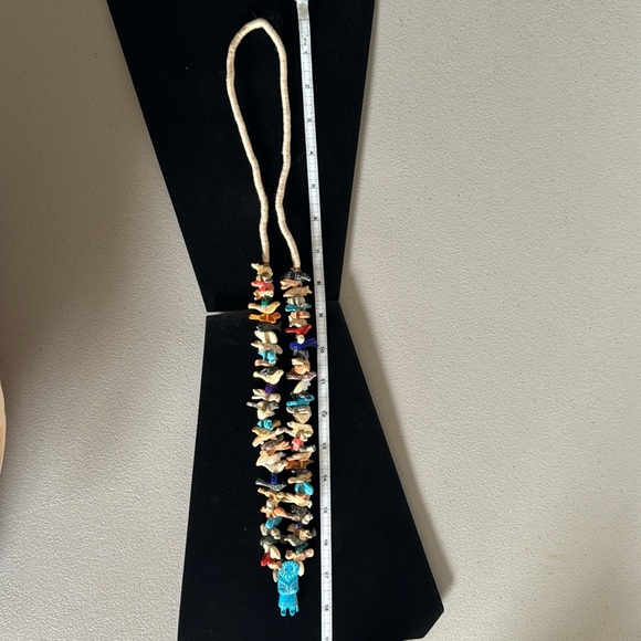 Native American Zuni Fetish Necklace - Picture 13 of 16